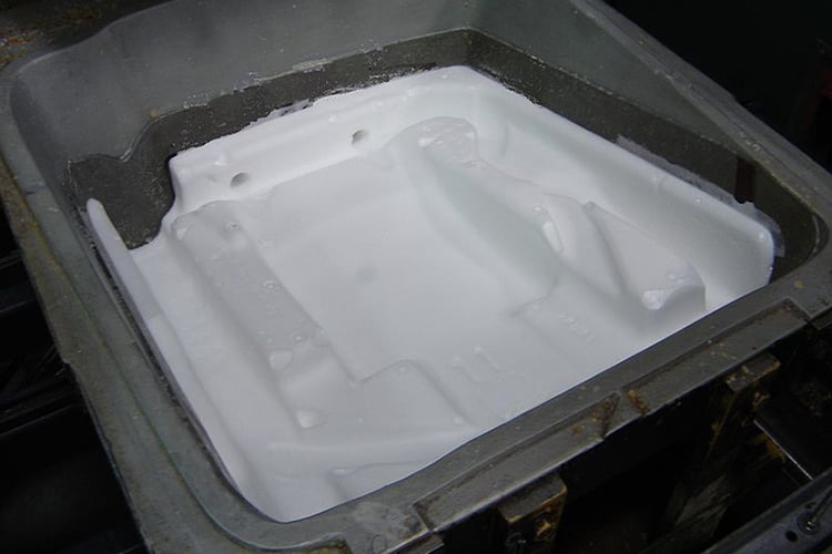 Espuma de poliuretano y otros materiales plásticos derivados del PU